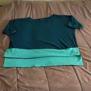 Short sleeve sweater shirt